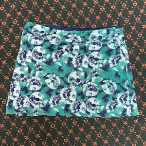 Woman’s medium floral skirt